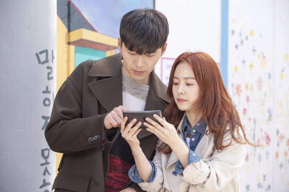 “孤星”烽烟再起，特朗普力挺德州，联邦政府与州权博弈实录